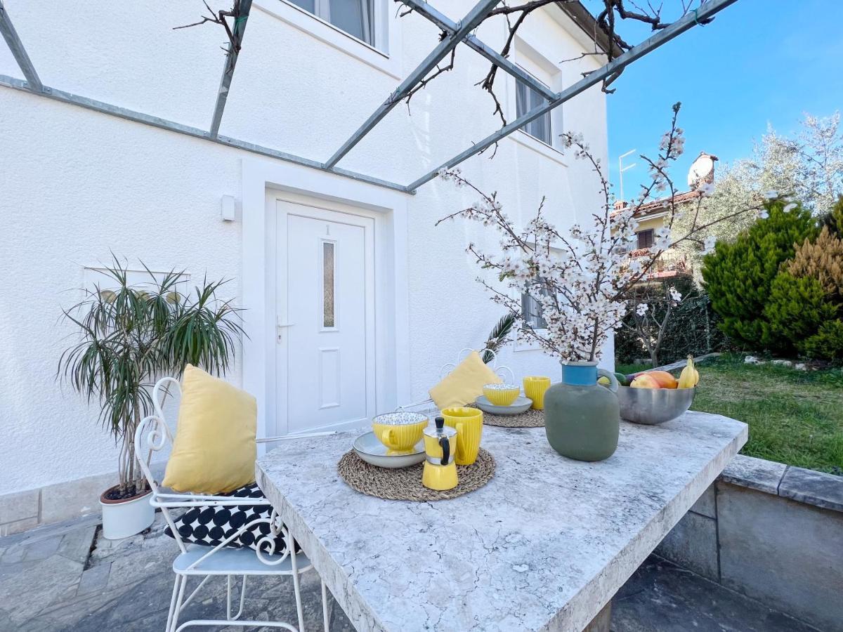 Apartments Teodora Maria Novigrad Istria Extérieur photo