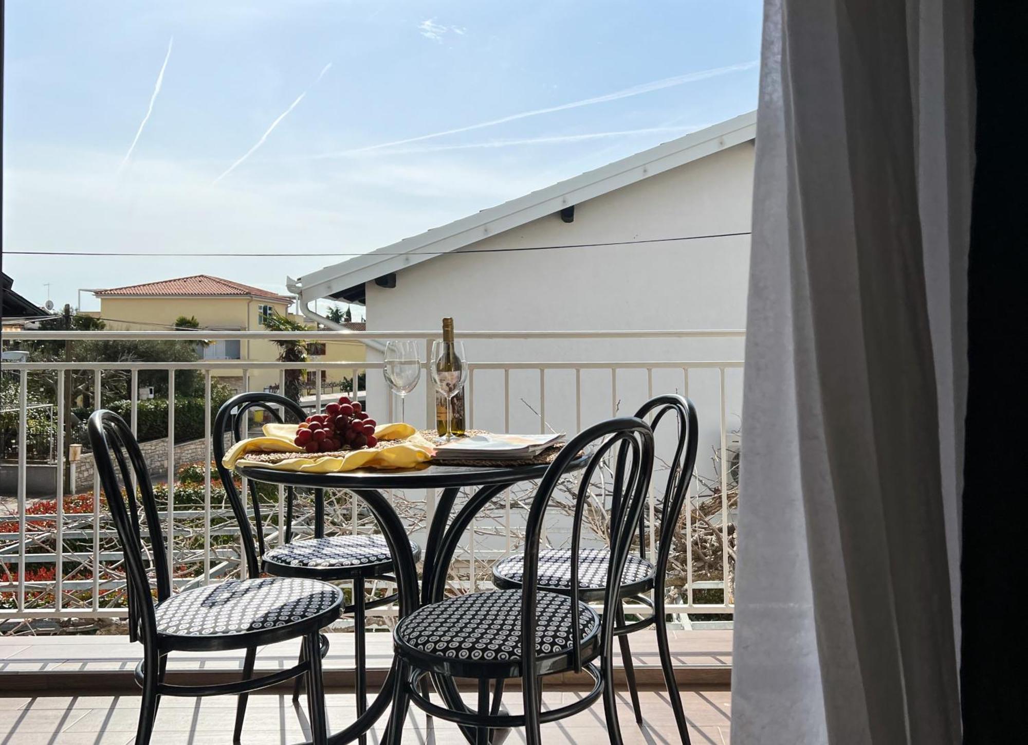 Apartments Teodora Maria Novigrad Istria Extérieur photo