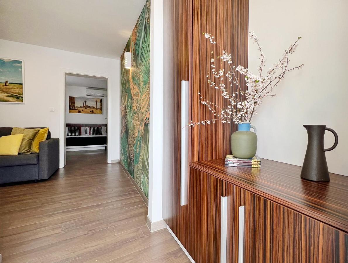 Apartments Teodora Maria Novigrad Istria Extérieur photo