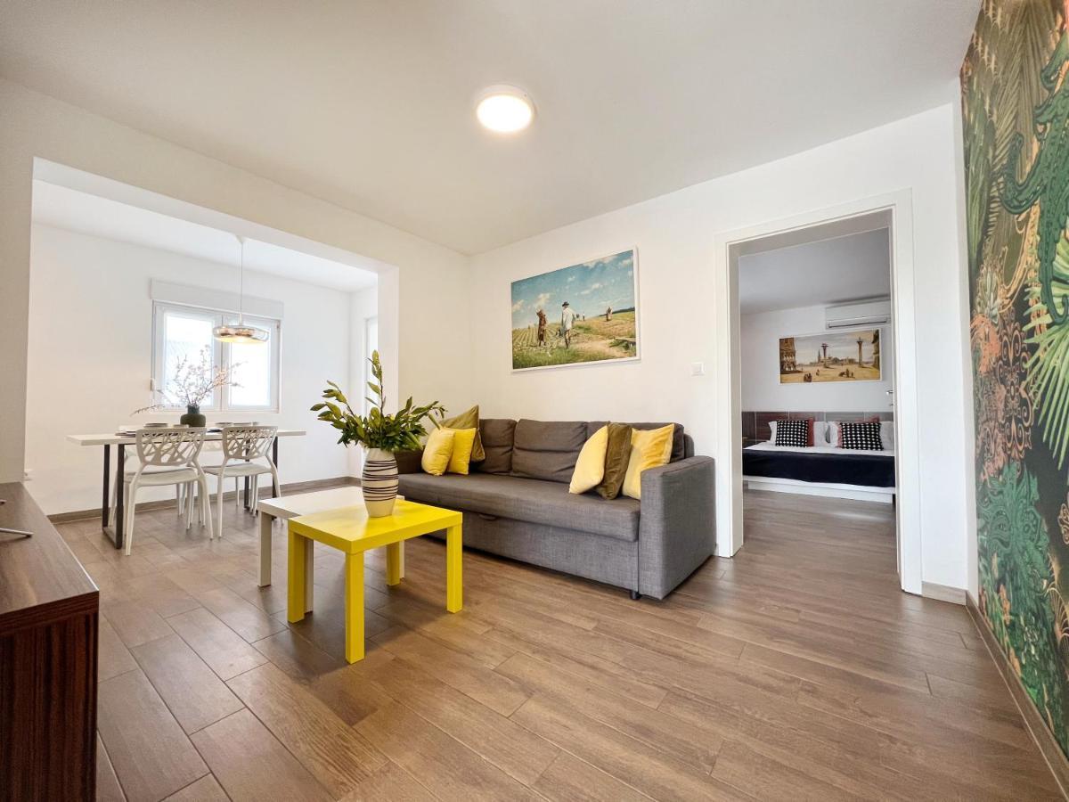 Apartments Teodora Maria Novigrad Istria Extérieur photo