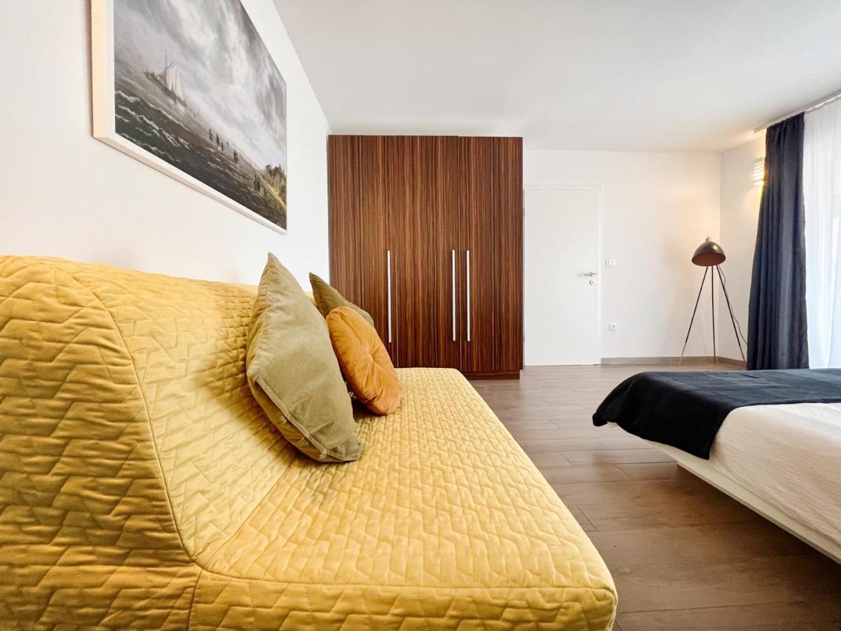 Apartments Teodora Maria Novigrad Istria Extérieur photo