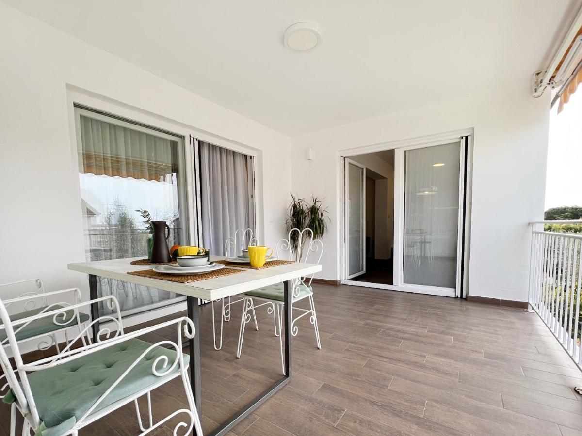 Apartments Teodora Maria Novigrad Istria Extérieur photo